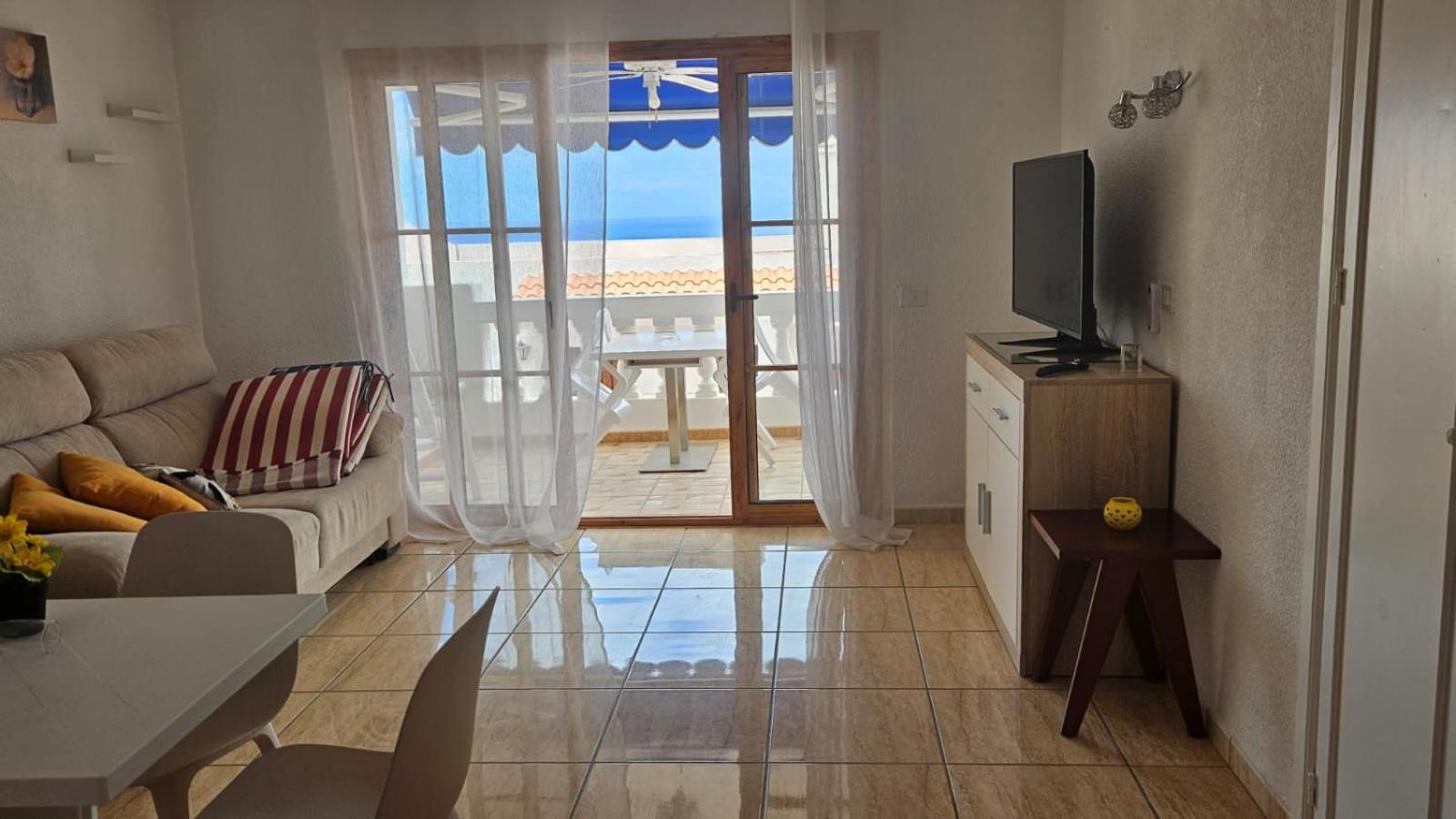 Santiago Beach, Los Cristianos Apartment With Air Conditioning Ngoại thất bức ảnh